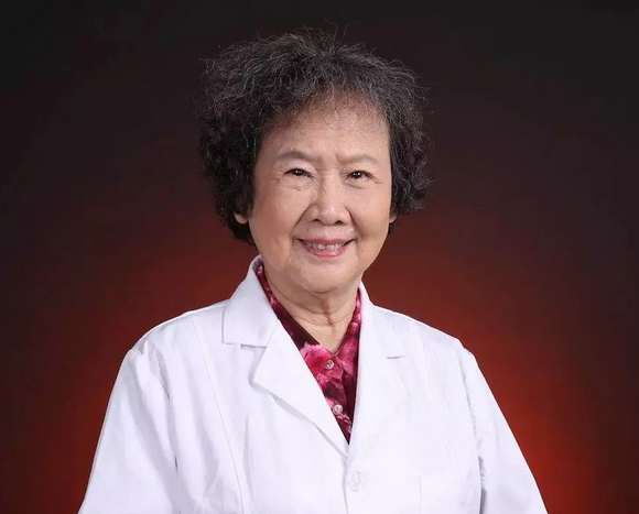 Senior TCM Expert Promotes Women's Health for Five Decades in Beijing